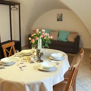 https://st-george-apartments.praguehotelsweb.com
